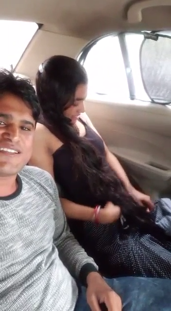 Shy girlfriend car Sex viral MMS